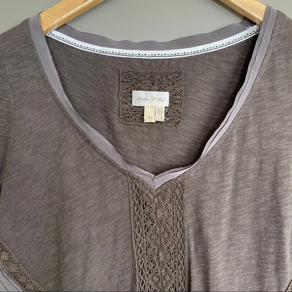Anthropologie Meadow Rue Meila Peplum‎ Crochet Top